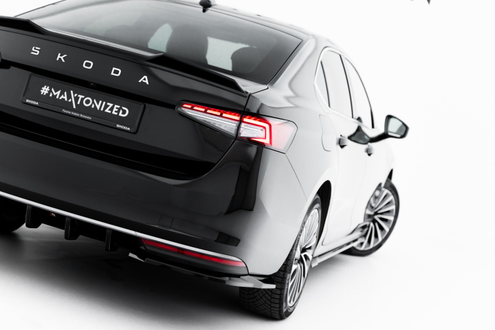 Skoda Superb Mk4 2024- Bakre Sidoextensions V.1 Maxton Design i gruppen Välj bilmodell / Skoda / Superb III 15+ hos DDESIGN Scandinavia AB (SK-SU-4-RSD1G)