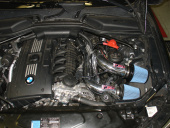 SP1130P-1359 BMW E60 3.0L Turbo 535i 08-10 Short Ram Luftfilterkit Polerat Injen (3)