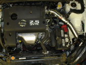 SP1976P-2389 Nissan Altima 2.5L 4 Cyl. (Endast Automat) 04-06 Polerat CAI Kalluftsintag Luftfilterkit Injen (2)
