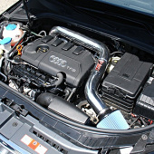 SP3072BLK-1281 Audi A3 2.0L Turbo TFSi 09-12 CAI Kalluftsintag Luftfilterkit Svarta Injen (2)