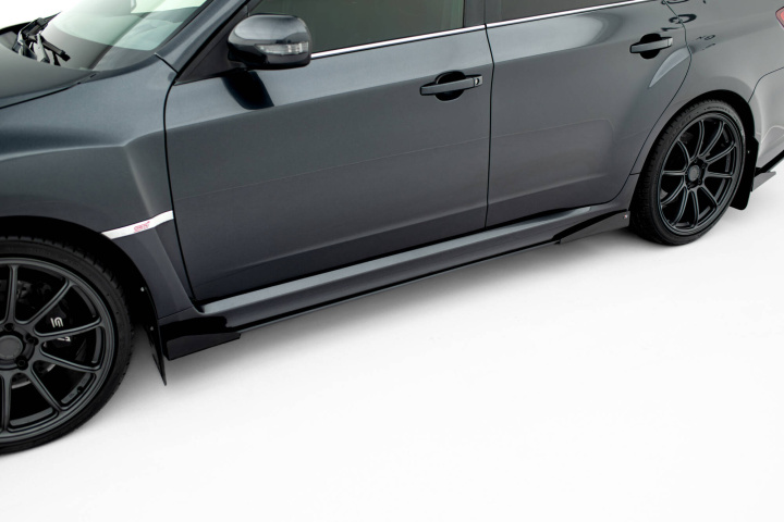 Subaru Impreza WRX STI Mk3 Facelift 2011-2014 Street Pro Sidoextensions + Splitters Maxton Design i gruppen Välj bilmodell / Subaru / Impreza inkl. WRX 08-14 / Styling hos DDESIGN Scandinavia AB (SUIM3FWRXSTICNC-SD1BSF1G)