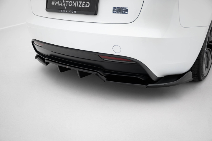 Tesla Model 3 Performance Mk1 Facelift 2023+ Bakre Splitter (Med Splitters) V.1 Maxton Design i gruppen Välj bilmodell / Tesla Motors / Tesla Model 3 2017+ / Styling hos DDESIGN Scandinavia AB (TE-MODEL3-1F-PFC-RD1GRD3G)