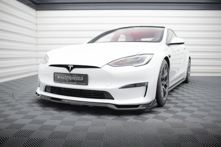 Tesla Model S Plaid Mk1 Facelift 2021+ Frontsplitter V.2 Maxton Design i gruppen Välj bilmodell / Tesla Motors / Tesla Model S 2012+ hos DDESIGN Scandinavia AB (TE-MODELS-1F2-PL-FD2G)
