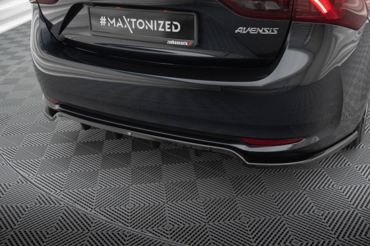 Toyota Avensis Sedan Mk3 Facelift 2015-2018 Bakre Splitter / Diffuser med Splitters Maxton Design i gruppen Välj bilmodell / Toyota / Avensis hos DDESIGN Scandinavia AB (TO-AV-T27-S-RD1G-RD2G)