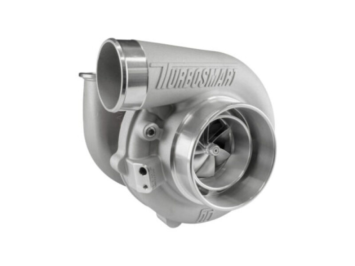 TS-2 Turbo (Vattenkyld) 6870 (Kompact) V-Band Omvänd Rotation 1.07AR För Extern Wastegate Turbosmart i gruppen Välj bilmodell hos DDESIGN Scandinavia AB (TS-2-6870B-VR107E)