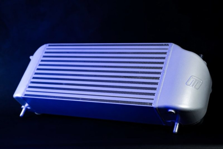 Ford F150 V6 EcoBoost Laddluftkylare Silver Turbosmart i gruppen Välj bilmodell hos DDESIGN Scandinavia AB (TS-CCA-VSFD001S)