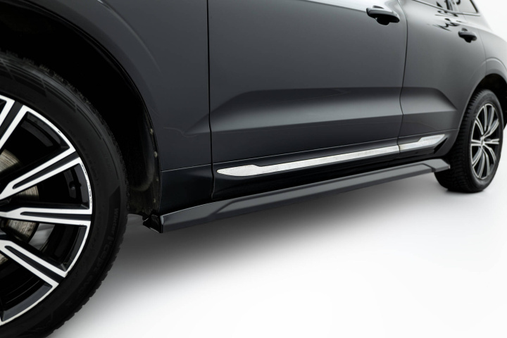 Volvo XC60 Mk2 2017-2021 Sidoextensions Maxton Design i gruppen Välj bilmodell / Volvo / XC60 / Styling hos DDESIGN Scandinavia AB (VO-XC60-2-SD1G)