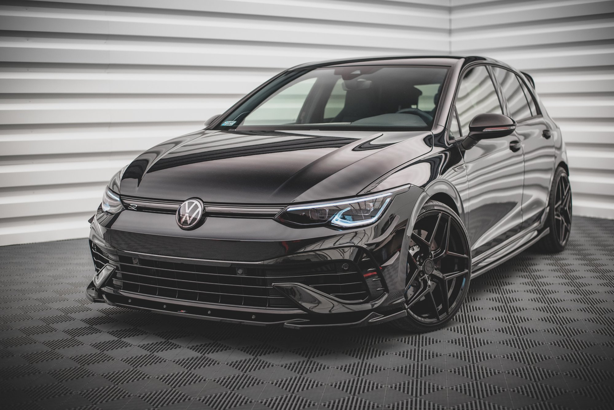VW Golf 8 R 2020+ Frontsplitter V.4 Maxton Design | DDESIGN