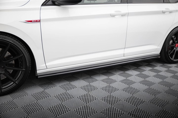Volkswagen Jetta GLI Mk7 2018-2021 Sidoextensions Maxton Design i gruppen Välj bilmodell / VW / Jetta 7 2018+ hos DDESIGN Scandinavia AB (VW-JE-7-GLI-SD1G)