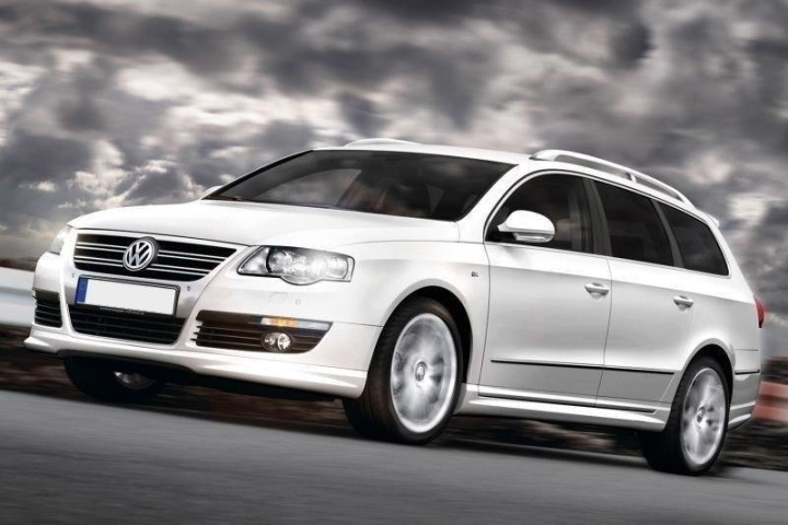 VW PASSAT B6 < R-LINE LOOK > 2005-2010 Sidokjolar Maxton Design i gruppen Välj bilmodell / VW / Passat 05-14 / Styling hos DDESIGN Scandinavia AB (VW-PA-3C-RLINE-S1A)