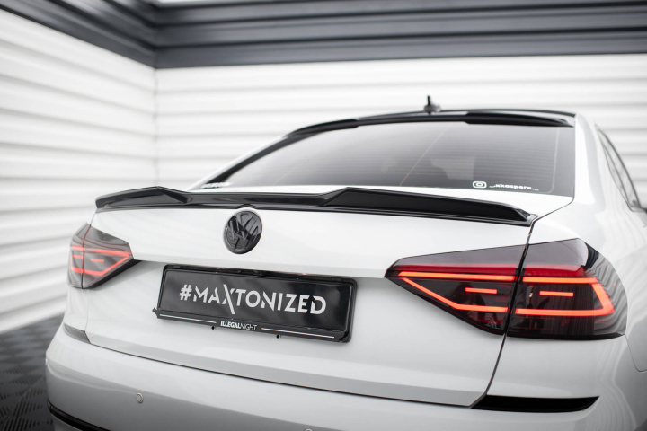Volkswagen Passat GT B7 2010-2014 Vingextension 3D Maxton Design i gruppen Välj bilmodell / VW / Passat 05-14 / Styling hos DDESIGN Scandinavia AB (VW-PA-B7-GT-CAP3D1G)