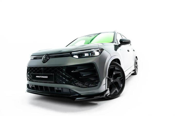 Volkswagen Tayron R-Line Mk1 2024- Frontsplitter V.1 Maxton Design i gruppen Välj bilmodell / VW / Tayron 24+ hos DDESIGN Scandinavia AB (VW-TAY-1-RLINE-FD1G)