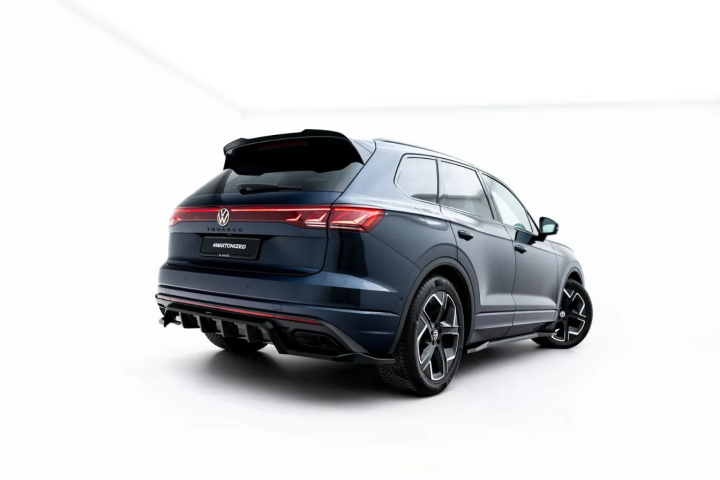 Volkswagen Touareg Elegance Mk3 Facelift 2023-2026 Diffuser med Splitters V.1 Maxton Design i gruppen Välj bilmodell / VW / Touareg / Styling hos DDESIGN Scandinavia AB (VW-TO-3F-E-RD1G-RD2G)