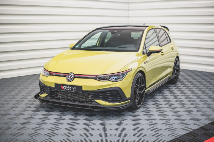 Volkswagen Golf GTI Clubsport Mk8 2019-2024 Street Pro Frontläpp / Frontsplitter + Flaps Svart/Röd + Blanka Flaps Maxton Design i gruppen Välj bilmodell / VW / Golf 8 GTI 19+ hos DDESIGN Scandinavia AB (VWGO8GTICSCNC-FD1BRBFSF1G)