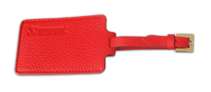 Akrapovic Travel Luggage Tag - Röd i gruppen Välj bilmodell hos DDESIGN Scandinavia AB (akr800949)