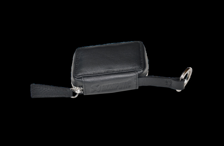 Akrapovic Läder Car Key Case - Svart i gruppen Välj bilmodell hos DDESIGN Scandinavia AB (akr801740)