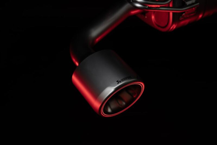 Akrapovic 2024+ Toyota GR/GRMN Yaris Slip-On Avgassystem Race Line (Titanium) i gruppen Välj bilmodell hos DDESIGN Scandinavia AB (akrS-TY-T-3)