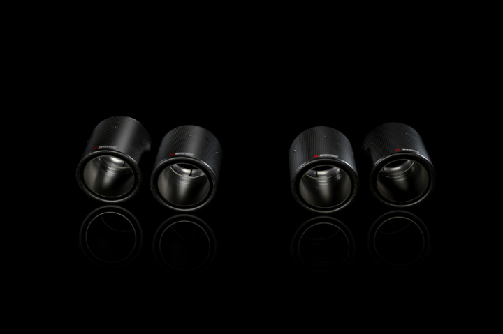 Akrapovic 11-17 BMW M5 (F10) Ändrörssats (Kolfiber) i gruppen Välj bilmodell hos DDESIGN Scandinavia AB (akrTP-CT-10)