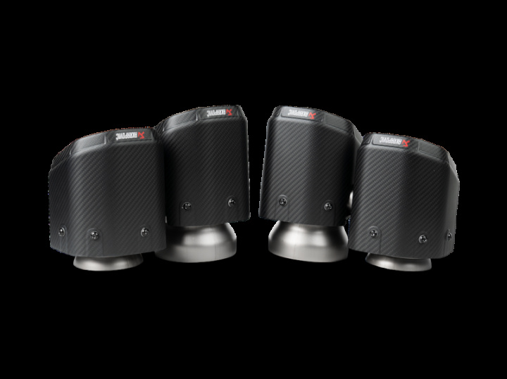 Akrapovic 2024+ BMW M5 (G90,G99) Hexagonal Kolfiber Ändrörssats i gruppen Välj bilmodell hos DDESIGN Scandinavia AB (akrTP-CT-79)