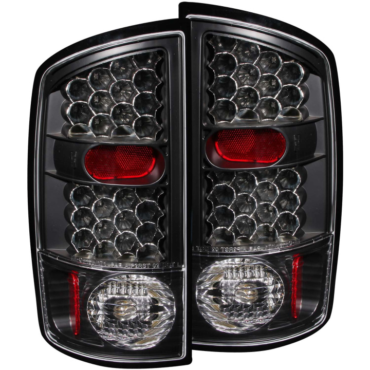 Dodge Ram 1500 / 2500 / 3500 2002-2006 LED-bakljus ANZO i gruppen Välj bilmodell hos DDESIGN Scandinavia AB (anz311018)