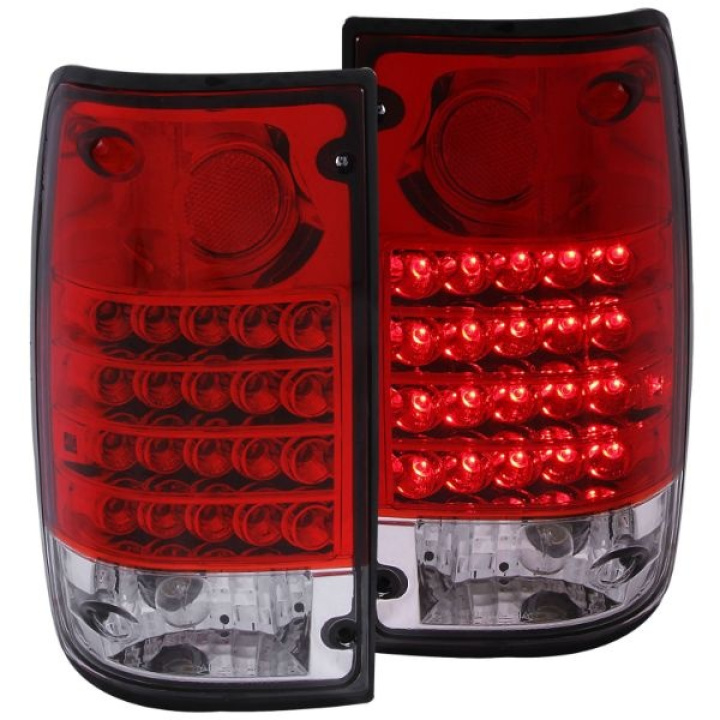 anz311043-2407 Toyota Pickup 1989-1995 LED Baklampor Röda/Klara ANZO