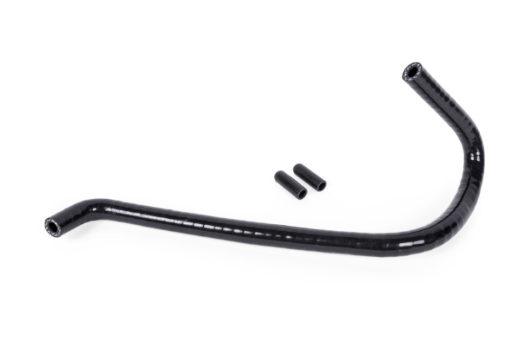 Audi/Volkswagen (MQB) 2015-2026 1.8T/2.0T EA888.3 Kylvätskeslang För Insug APR i gruppen Välj bilmodell hos DDESIGN Scandinavia AB (aprCI100033-A)
