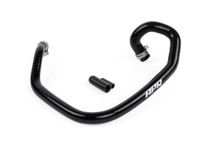 Audi A3/A3 Quattro/S3 2022-2024 / Volkswagen GTI 2022-2026 2.0T Kylvätskeslang För Insugssystem Version 1 APR i gruppen Välj bilmodell hos DDESIGN Scandinavia AB (aprCI100052-D)