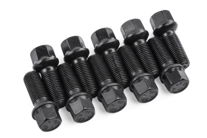 Hjulbultar 37mm För 10mm Spacers Svarta 10-Pack APR i gruppen Välj bilmodell hos DDESIGN Scandinavia AB (aprMS100175)