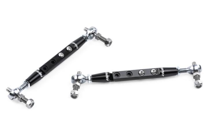 Audi Q3/S3 2015-2024 / Volkswagen GTI/Jetta 2006-2024 Roll-Control Krängningshämmarlänkar Fram Med Sfäriska Leder APR i gruppen Välj bilmodell hos DDESIGN Scandinavia AB (aprMS100182)