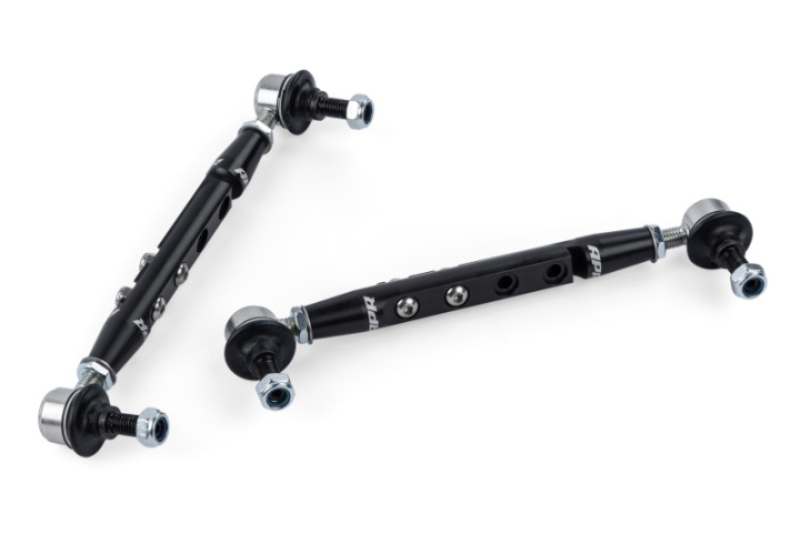 Audi Q3/S3 2015-2024 / Volkswagen GTI/Jetta 2006-2024 Roll-Control Krängningshämmarlänkar Fram Med Kulleder APR i gruppen Välj bilmodell hos DDESIGN Scandinavia AB (aprMS100183)