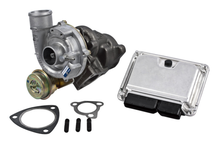 Audi A4/A4 Quattro (B6) 2002-2005 1.8T Längsmonterad Motor K04-15 Turbosystem Utan Spridare APR i gruppen Välj bilmodell hos DDESIGN Scandinavia AB (aprT2100004)