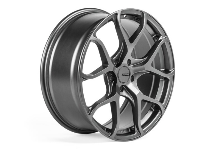 A01 Flow Formed Fälg 19x8.5 5x112 ET45 Navhål 66.5mm Gunmetalgrå APR i gruppen Välj bilmodell hos DDESIGN Scandinavia AB (aprWHL00002)