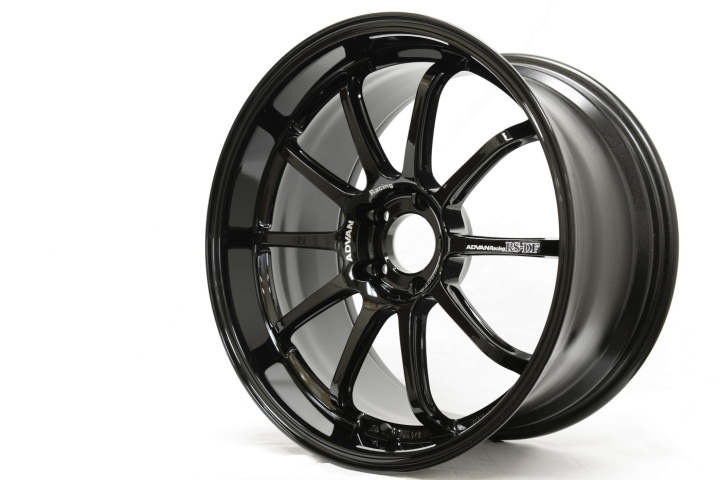 avnYAS8G44DTB Advan RS-DF Progressive 18x8,0 +44 5-100 Racing Titan Svart Fälg