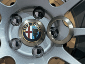 avnZ8064 Advan 65mm Alfa Romeo Centrumkapsel Adapter Ring - Silver Alumit (1)