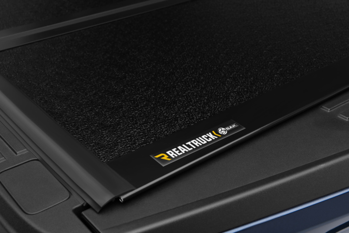 2021-2025 Ford F-150 5\'7\'\' (Inkl. Lightning) - BAKFlip FiberMax Flaklock BAK Industries i gruppen Välj bilmodell / Ford hos DDESIGN Scandinavia AB (bak1126339)