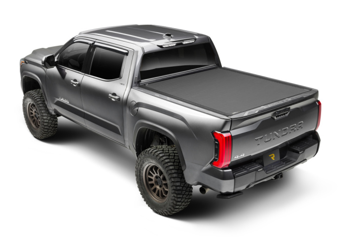 2022-2024 Toyota Tundra 5\'7\'\', Passar ej Trail Special Edition Storage Boxes - Revolver X4s Flaklock BAK Industries i gruppen Välj bilmodell hos DDESIGN Scandinavia AB (bak80440)