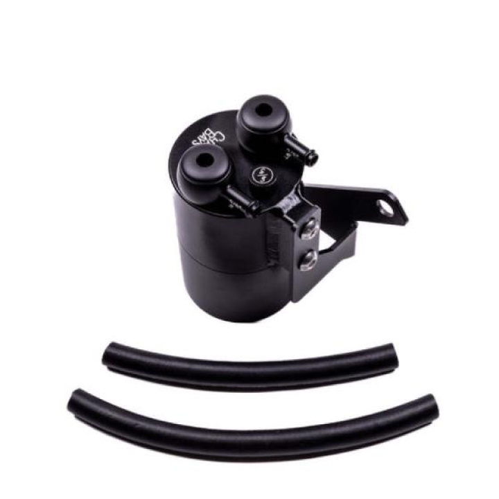GM LS3/LS7 Oil Catch Can Half Kit Chase Bays i gruppen Välj bilmodell hos DDESIGN Scandinavia AB (chbCB-LS-OILCATCH05)