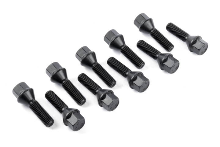 Hjulbultar M12x1.5 Koniskt Säte 32mm Dinan i gruppen Välj bilmodell hos DDESIGN Scandinavia AB (dnnD220-0010)