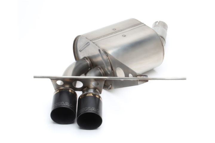 BMW 135i/135is 2008-2013 Free Flow Axleback Avgassystem Dinan i gruppen Välj bilmodell hos DDESIGN Scandinavia AB (dnnD660-0025-BLK)