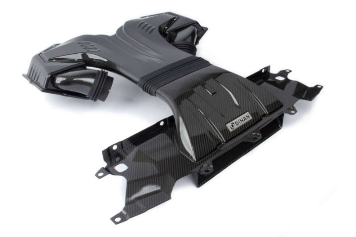 BMW X5/X6/X7 M60i 2023-2026 / BMW X5M/X6M 2020-2026 / BMW XM 2023-2026 Kalluftsintag Dinan i gruppen Välj bilmodell hos DDESIGN Scandinavia AB (dnnD760-0056)