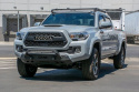 2016+ Toyota Tacoma Stötfångare (Centrum) DV8 Offroad