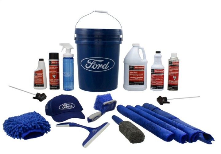 Ford Performance Bilvårdspaket Ford Racing i gruppen Välj bilmodell / Ford hos DDESIGN Scandinavia AB (frpM-FPP-CLEAN3)