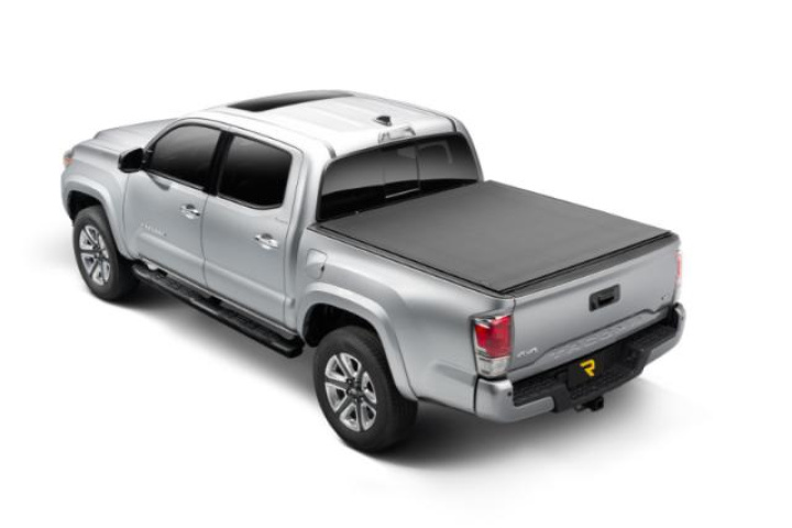 Toyota Tacoma 2016-2023 5ft Sentry CT Flaklock TruXedo i gruppen Välj bilmodell / Toyota / Tacoma / Styling hos DDESIGN Scandinavia AB (trx1556016)