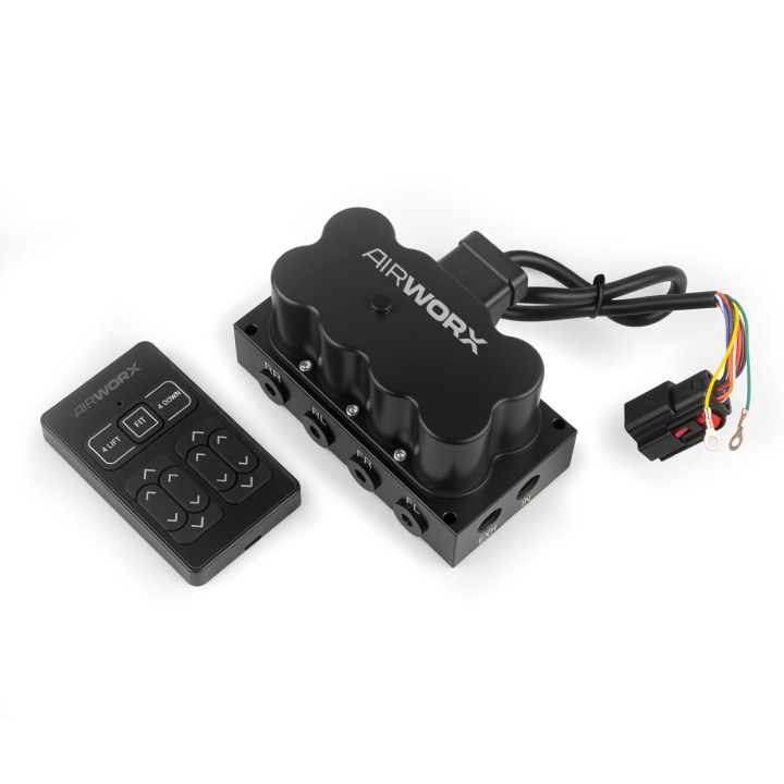 4-Vägs Styrsystem Med Fjärrkontroll & Dosa Airworx Suspension i gruppen Universala produkter / Chassi / Luftfjädring / Styrsystem Luftfjädring / Styrsystem - Airworx Suspension hos DDESIGN Scandinavia AB (var-awxmanifold1)